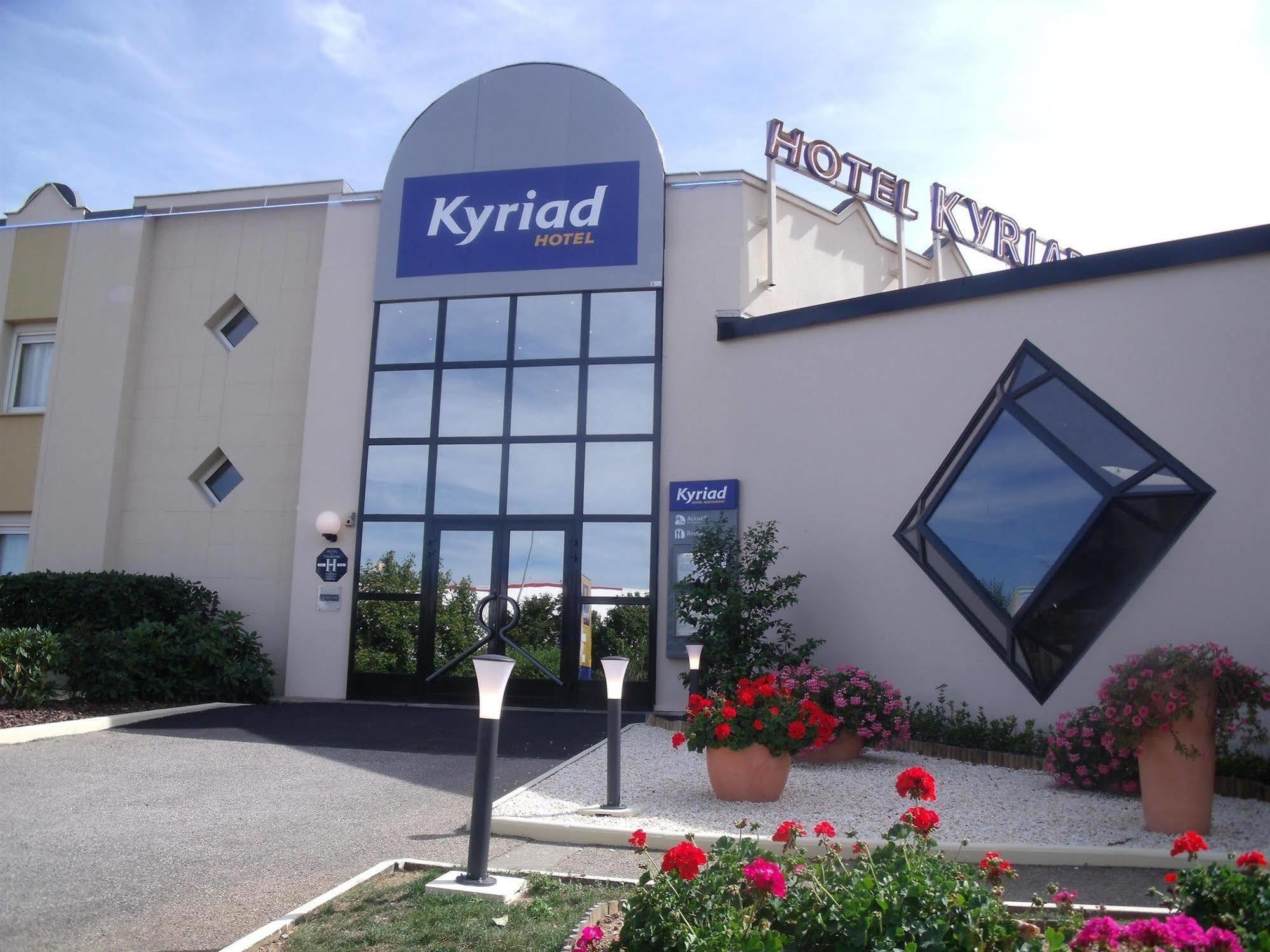 Kyriad Limoges Sud - Feytiat Buitenkant foto